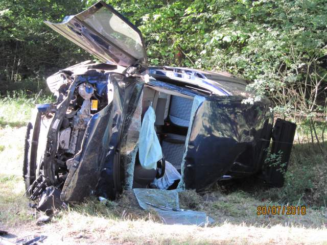 Unfall eingekl. Person Unfall eingekl. Person