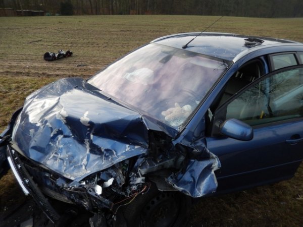 Unfall eingekl. Person Unfall eingekl. Person