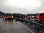 Unfall eingekl. Person